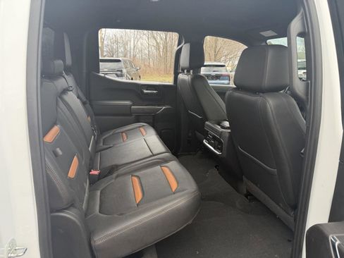 Used 2021 GMC Sierra 1500 AT4 w/ AT4 Preferred Package image 18