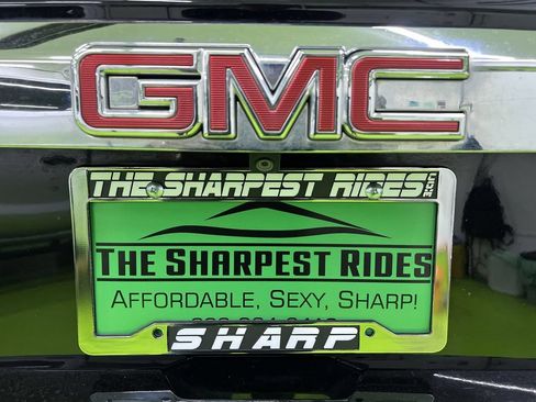 Used 2017 GMC Yukon SLT AWD/4WD image 13