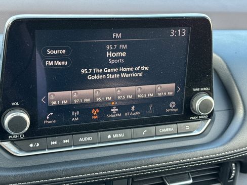 Certified 2023 Nissan Rogue SV image 21