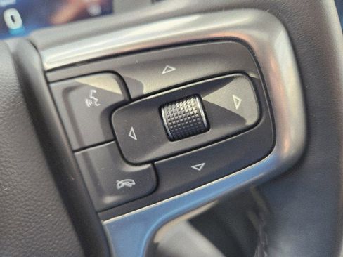 Used 2023 Chevrolet Silverado 1500 LT Trail Boss w/ LT Trail Boss Premium Package image 45