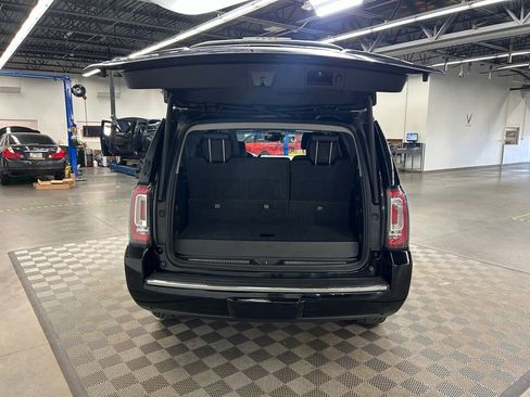Used 2018 GMC Yukon Denali w/ Open Road Package AWD/4WD image 9