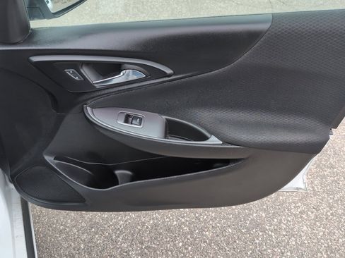 Used 2023 Chevrolet Malibu LT image 20