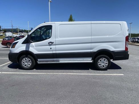Certified 2025 Ford Transit 250 Low Roof w/ Exterior Upgrade Package RWD image 4