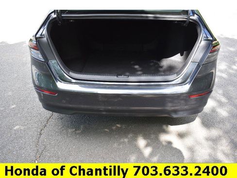Certified 2025 Honda Accord SE image 32