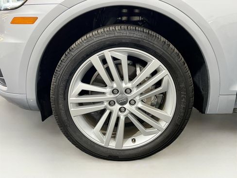 Used 2019 Audi Q5 2.0T Premium Plus w/ Premium Plus Package image 24