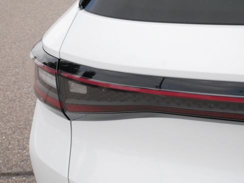 Certified 2023 Volkswagen ID.4 Pro S AWD/4WD image 17