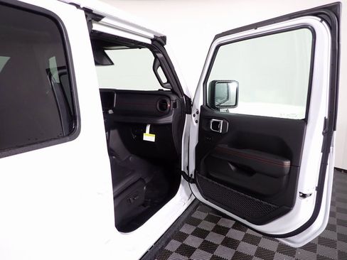 New 2026 Jeep Wrangler Rubicon image 30