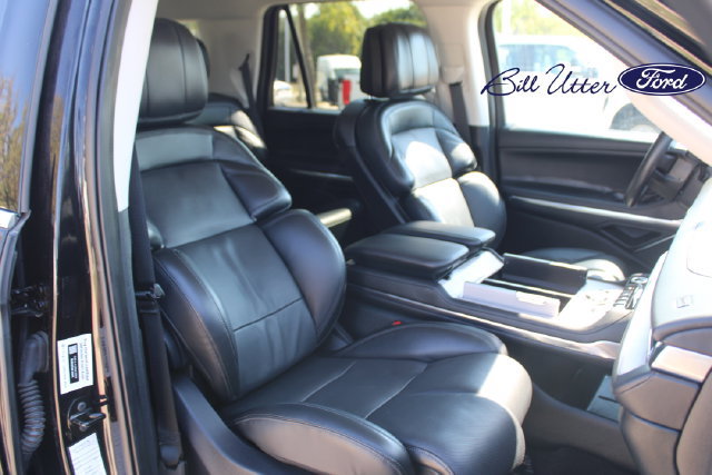 Used 2025 Lincoln Navigator Reserve AWD/4WD image 11