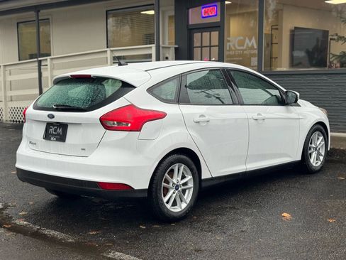 Used 2015 Ford Focus SE image 5