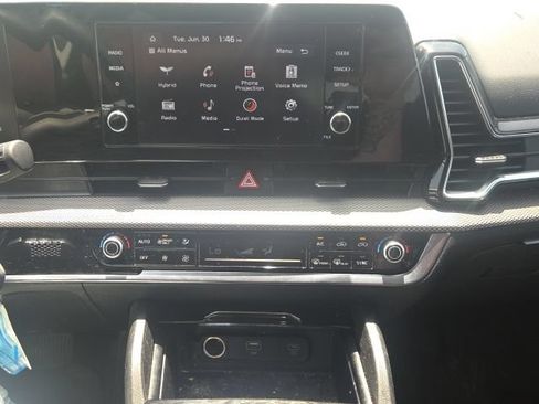 Used 2023 Kia Sportage LX AWD/4WD image 27