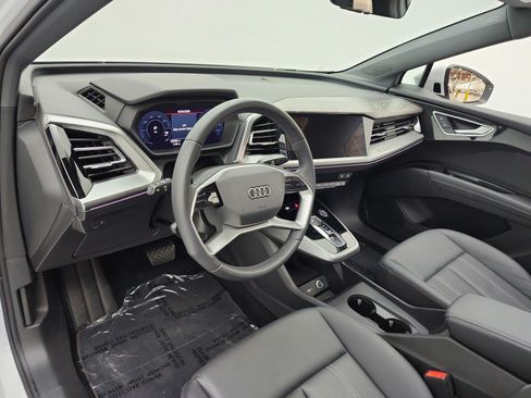 Used 2023 Audi Q4 e-tron Premium Plus w/ Premium Plus AWD/4WD image 9
