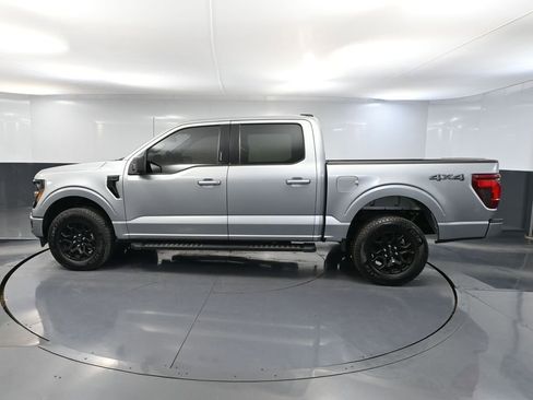 Used 2024 Ford F150 XLT w/ XLT Black Appearance Package AWD/4WD image 10