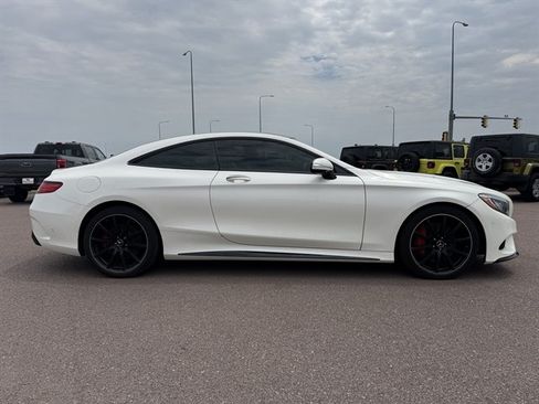 Used 2015 Mercedes-Benz S 550 4MATIC Coupe w/ Sport Package image 4