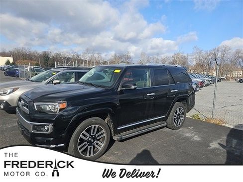 Used 2021 Toyota 4Runner Limited image 1