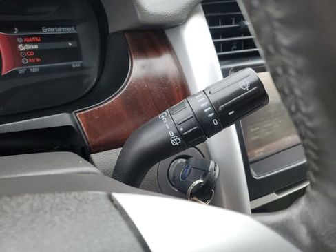 Used 2011 Ford Edge Limited image 13