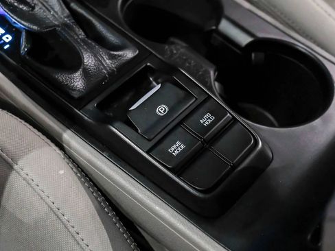 Used 2019 Hyundai Tucson Value FWD image 31