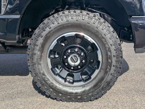New 2026 Ford F350 Platinum w/ Tremor Off-Road Package image 11