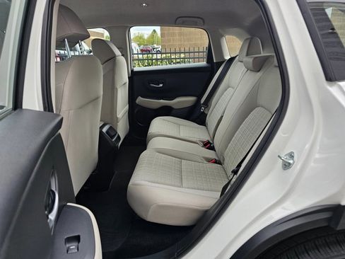Used 2025 Honda HR-V LX image 15