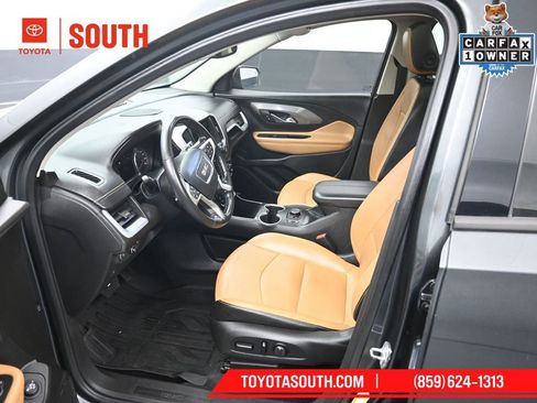 Used 2020 GMC Terrain SLT w/ Preferred Package image 9