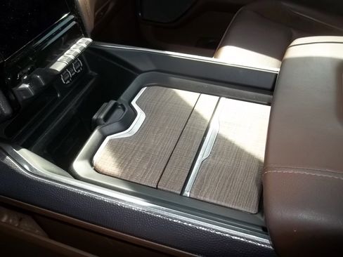 Used 2021 RAM 1500 Limited image 11