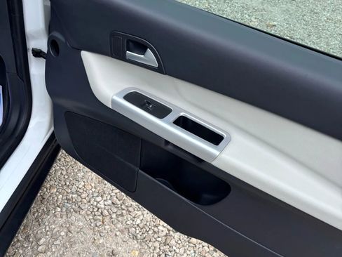 Used 2012 Volvo C30 T5 image 17