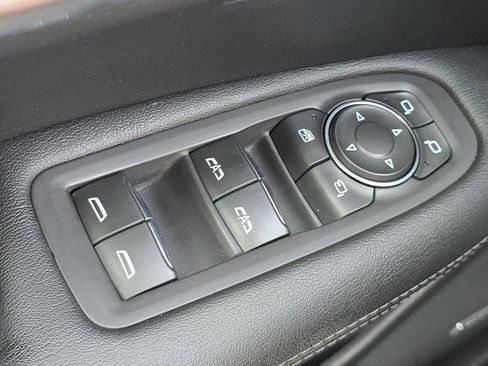 Used 2021 Cadillac XT5 Premium Luxury image 11