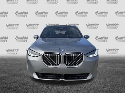 Certified 2025 BMW X3 xDrive30i image 3