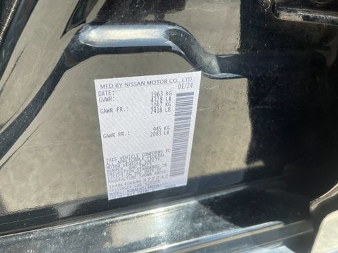 Used 2024 Nissan Altima 2.5 SV FWD image 31