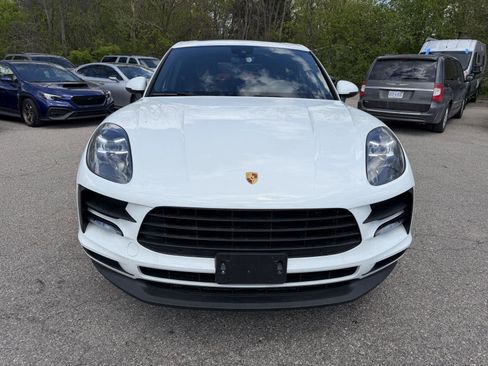 Used 2021 Porsche Macan w/ Premium Package AWD/4WD image 6