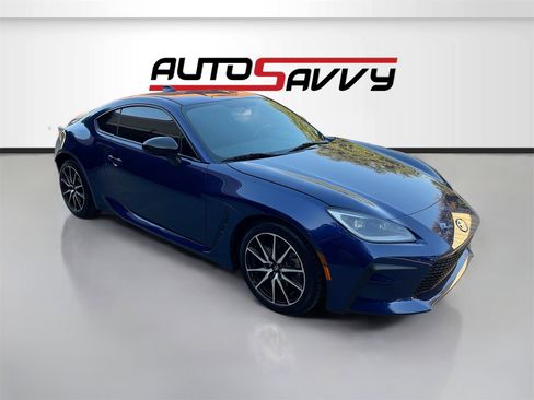 Used 2022 Toyota GR86 image 1
