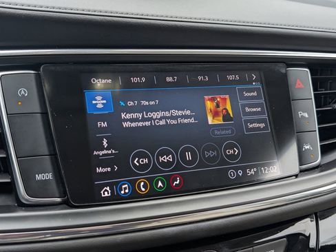 Used 2022 Buick Enclave Avenir w/ Avenir Technology Package image 15