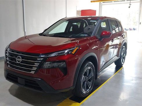 Used 2026 Nissan Rogue SV w/ Cold Weather Package image 18