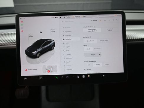 Used 2023 Tesla Model Y Long Range AWD/4WD image 11