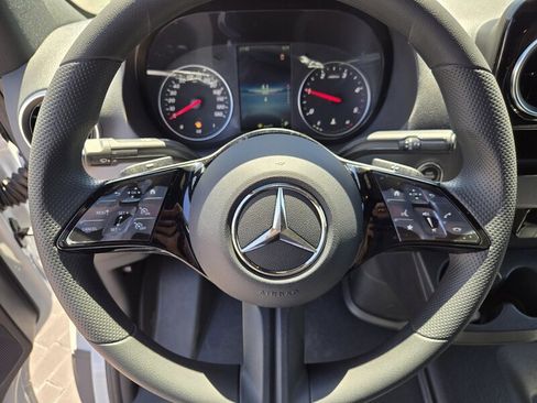 New 2025 Mercedes-Benz Sprinter 2500 image 27