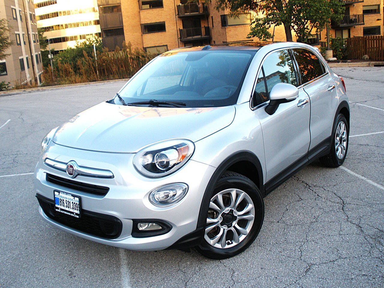 Used 2016 FIAT 500X Lounge AWD/4WD image 2