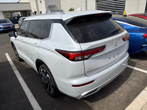 Used 2022 Mitsubishi Outlander SEL AWD/4WD image 14