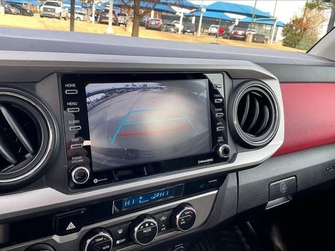 Used 2021 Toyota Tacoma SR5 image 25