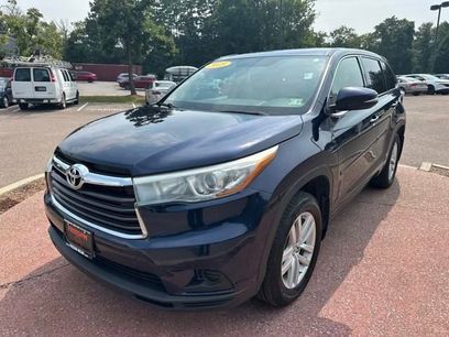 Used 2015 Toyota Highlander LE