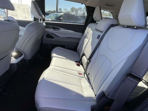 New 2026 INFINITI QX60 Luxe w/ Cargo Package image 12