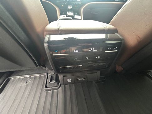 Used 2023 Acura MDX Technology image 36