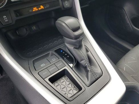 Used 2024 Toyota RAV4 XLE image 30