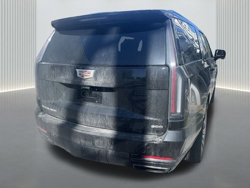 Certified 2026 Cadillac Escalade ESV Sport w/ Touring Package image 11
