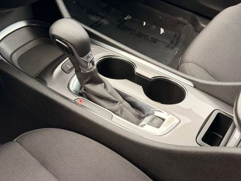 Used 2024 Chevrolet Malibu LT FWD image 22