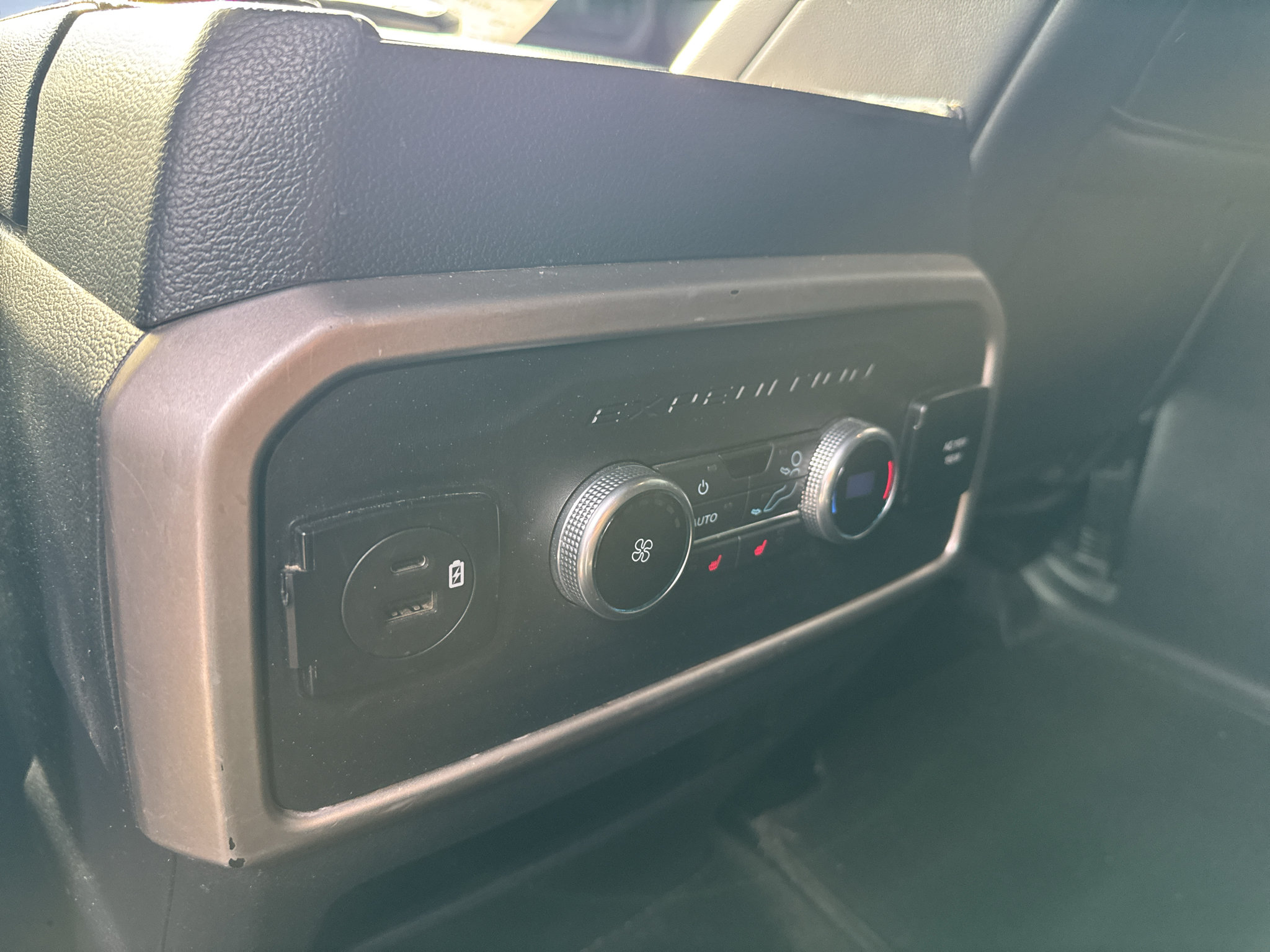 Certified 2022 Ford Expedition Limited RWD image 12