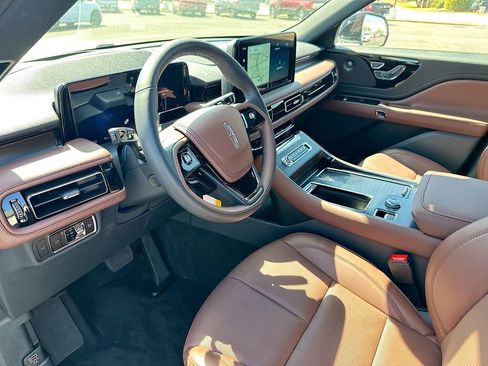 New 2026 Lincoln Aviator Reserve image 10