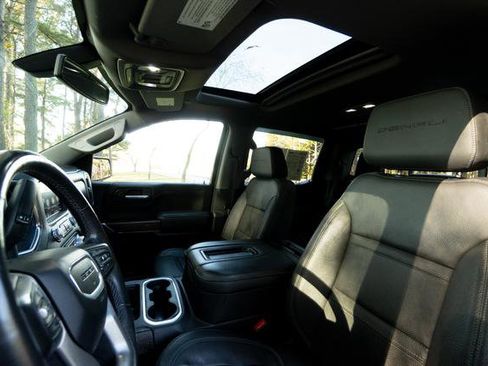Used 2021 GMC Sierra 1500 Denali w/ Denali Premium Package image 27