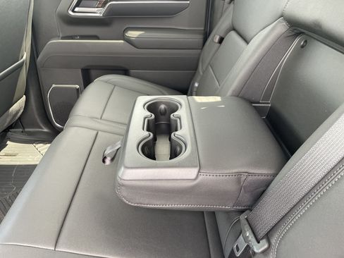 Used 2026 Chevrolet Silverado 1500 LT Trail Boss w/ LT Trail Boss Premium Package AWD/4WD image 42