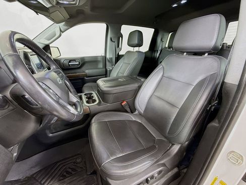 Used 2021 Chevrolet Silverado 1500 LT Trail Boss w/ Convenience Package II image 11