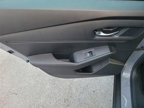 Used 2025 Honda Accord Sport image 11