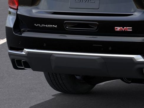 New 2026 GMC Yukon XL Denali w/ Sun & Power Step Package AWD/4WD image 14